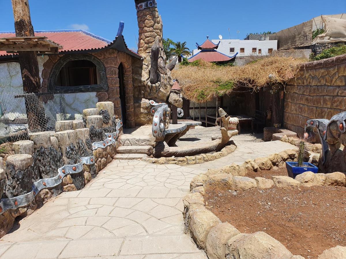 Hostel La Casa Nova Armenime